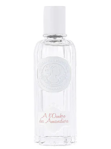 À L'Ombre des Amandiers