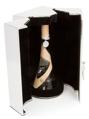 777 Nude by Rihanna Diamonds