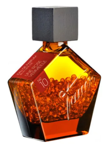 10 Une Rose Vermeille