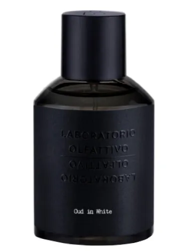 Oud in White