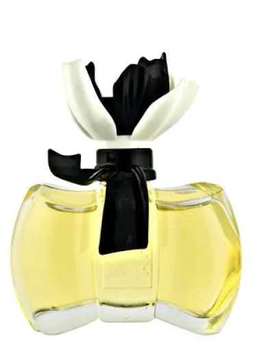 La Petite Fleur Blanche